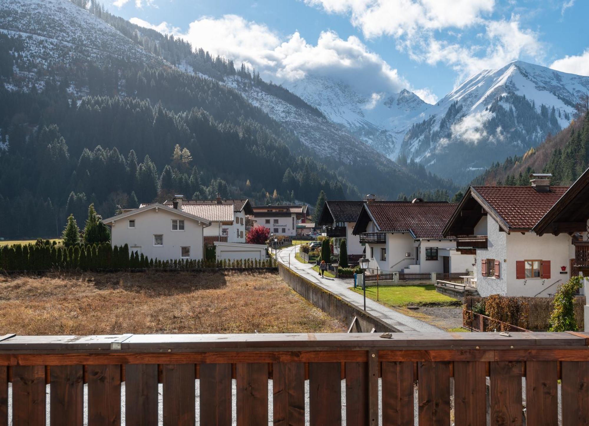 Ferienwohnungen Hirschen Bichlbach Exterior foto
